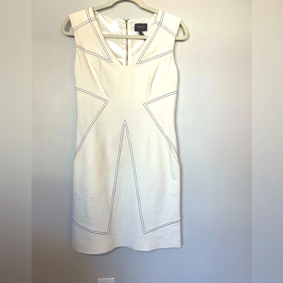 Laundry Women’s Fitted Cream Dress with Flattering Contrast Stitching Si… - Picture 1 of 8